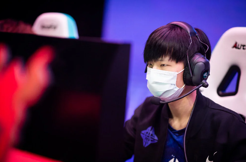 爱游戏平台下载亚冠倒计时，波尔图赛后状态回暖，细节引发关注，球迷炸锅，细节决定成败的简单介绍