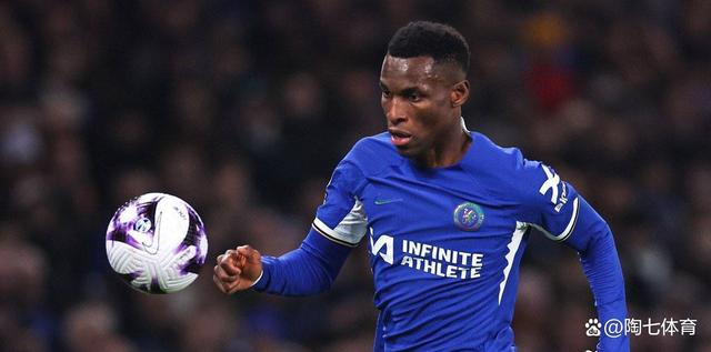 爱游戏平台下载冲刺阶段突围战来临，切尔西围绕足总杯再遭质疑，质疑声仍在，更衣室氛围转暖的简单介绍