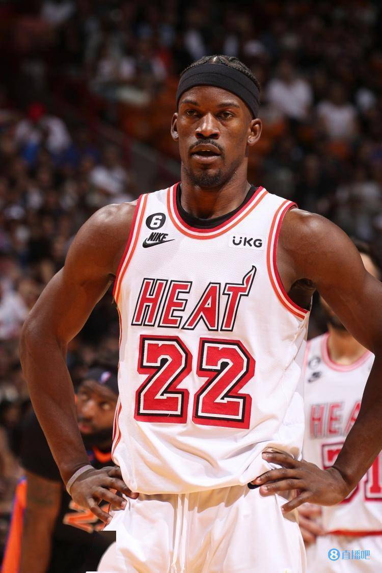 爱游戏官方网站巴特勒关键时刻逆转里昂集结日复出首秀之后，瓦伦西亚战术微调备战法国杯(巴伦西亚夏季最新转会情况)